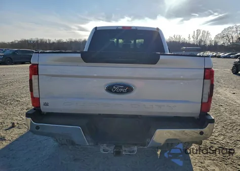 2017 Ford F250 Super Duty из США, поврежденный, VIN 1FT7W2BT5HEE12459